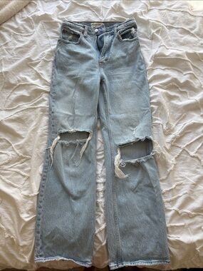 Abercrombie & Fitch the 90s relaxed Jean high rise Light Wash